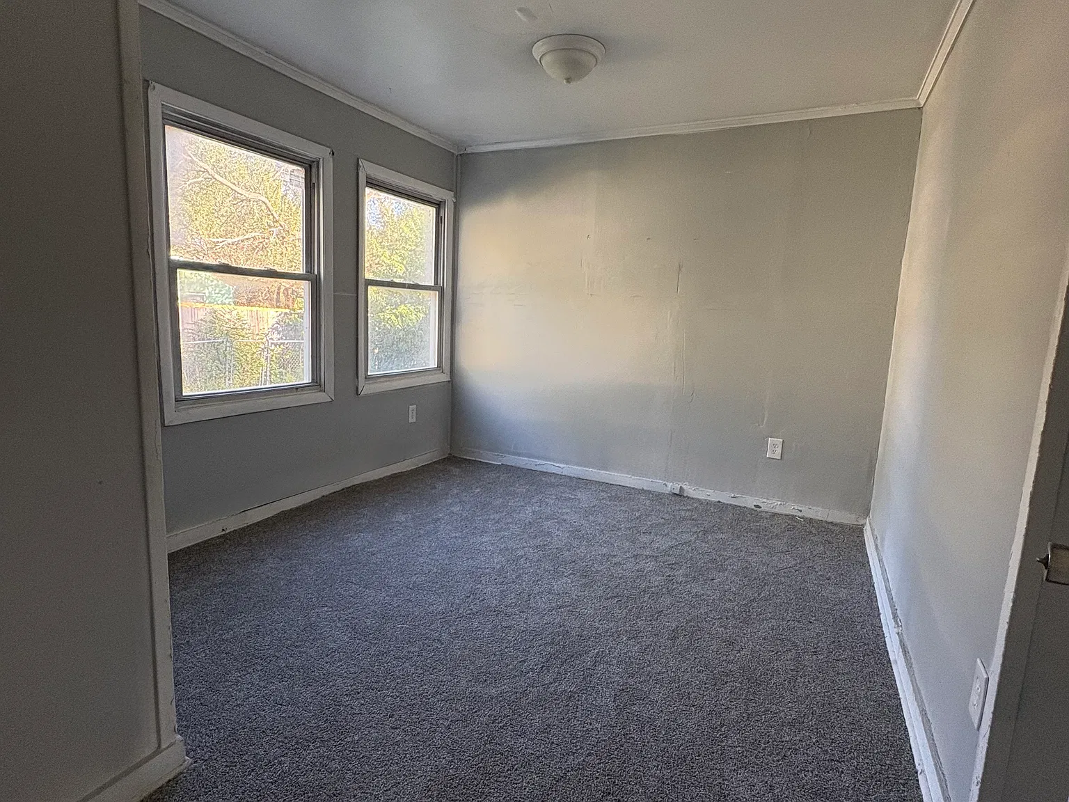 2 bed, 672 sqft, $775 — Photo 2