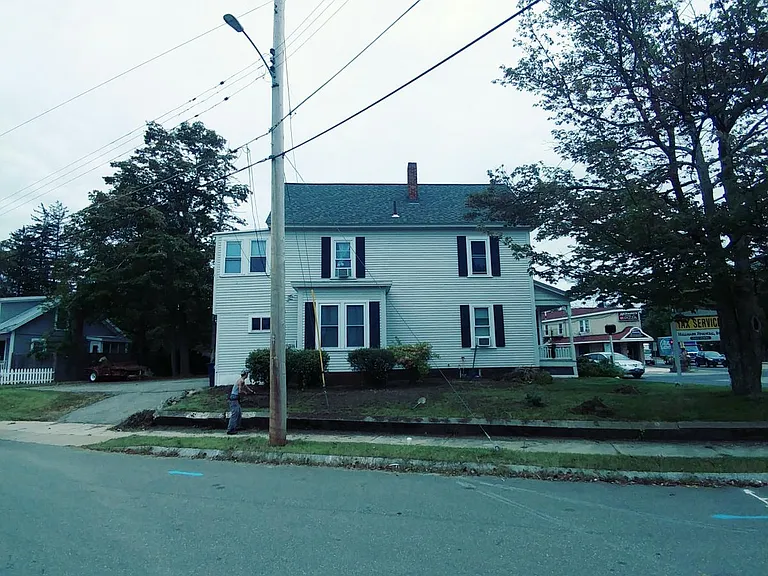 2 Broad St #1 — Photo 23
