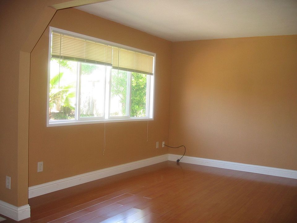 2nd image of 4641 Cedarwood Way