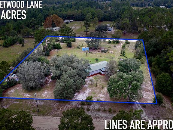 3rd image of 5641 Fleetwood Ln