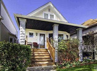 3820 W Eddy St, Chicago, IL 60618