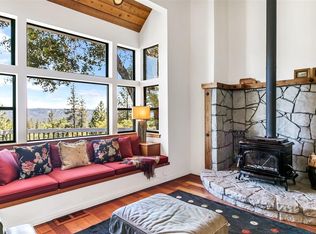 15164 Airport Rd, Nevada City, CA 95959