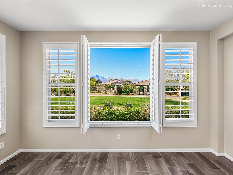 1st image of 82649 Rosewood Dr