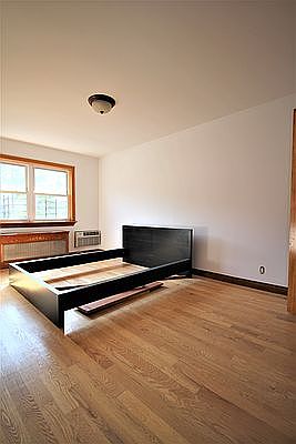 3rd image of 2044 E 60th St #2