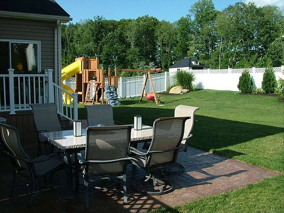 Fenced in back yard for privacy and relaxation