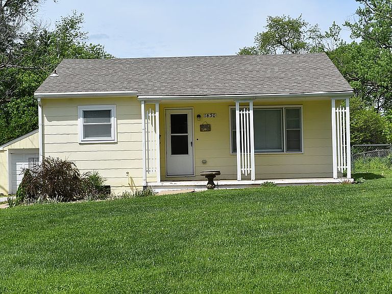 Listing photo
