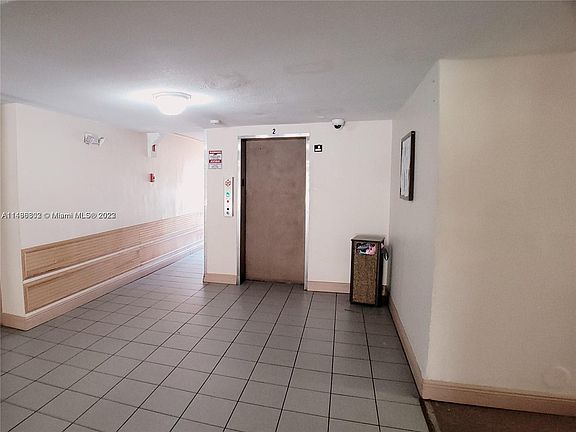 4th image of 9320 Fontainebleau Blvd APT 301