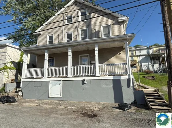 525 Hazle St, Tamaqua, PA 18252