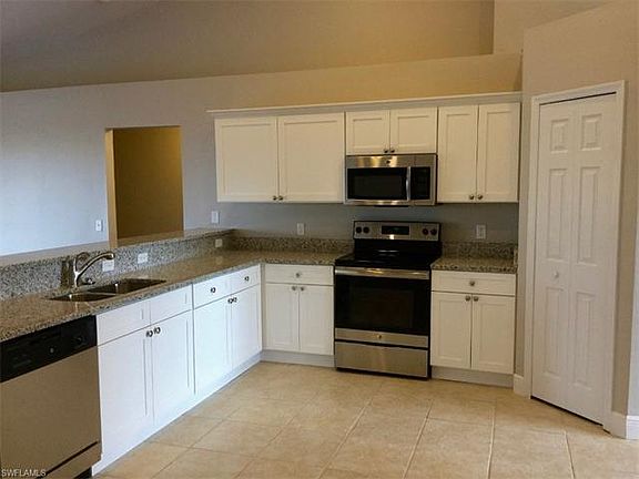 5th image of 1411 NW 1st Ave