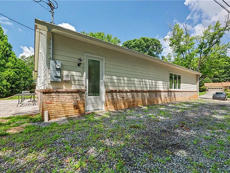 2909 Jones Mill Rd — Photo 41