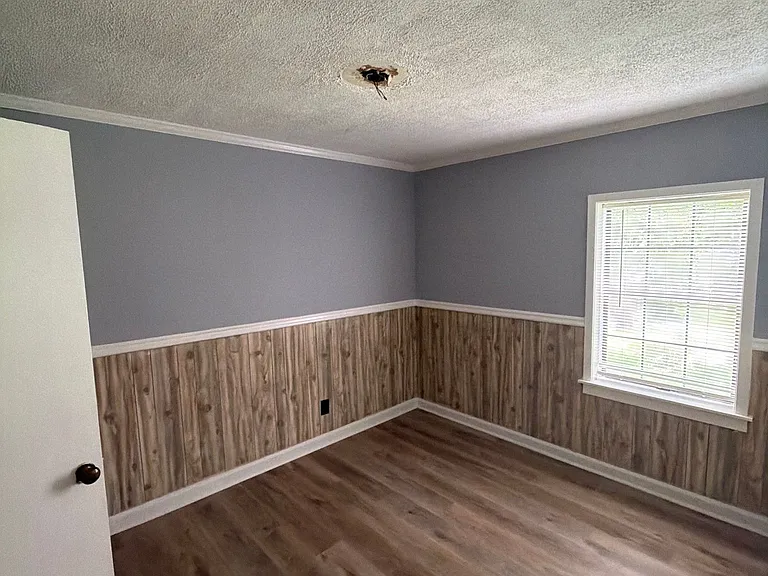 925 Oleander Ave — Photo 10