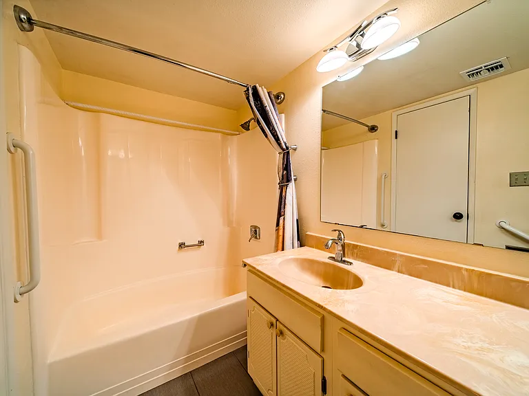 3408 W Purdue Ave — Photo 23