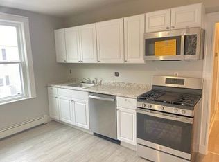 27 Desmoines Rd #3, Quincy, MA 02169