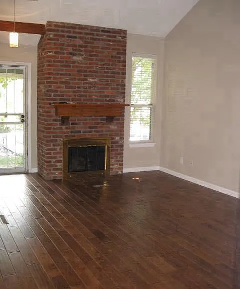 2911 W Long Cir — Photo 4