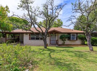 110 Contour Dr, Kerrville, TX 78028