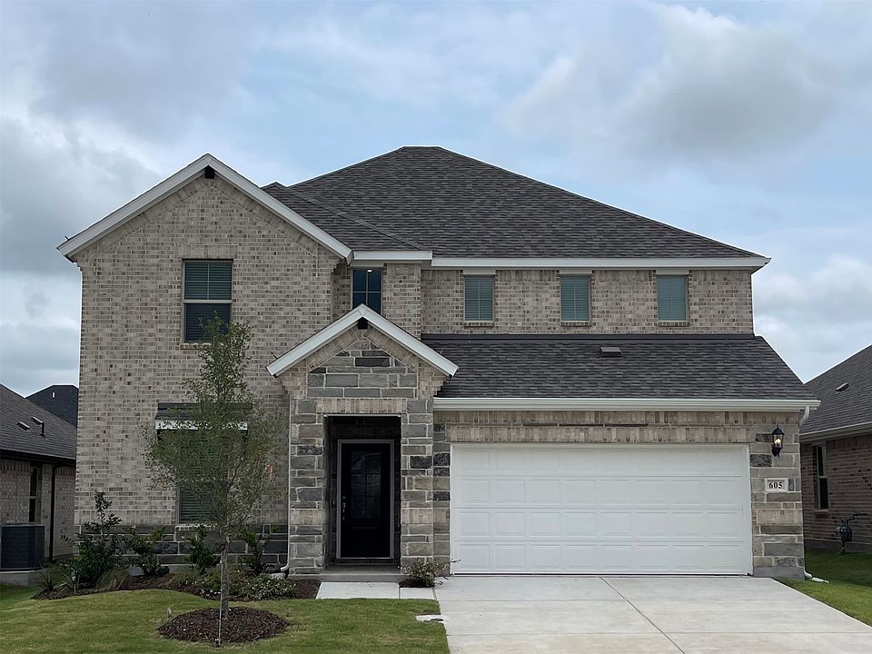 1st image of 605 Huntley Dr