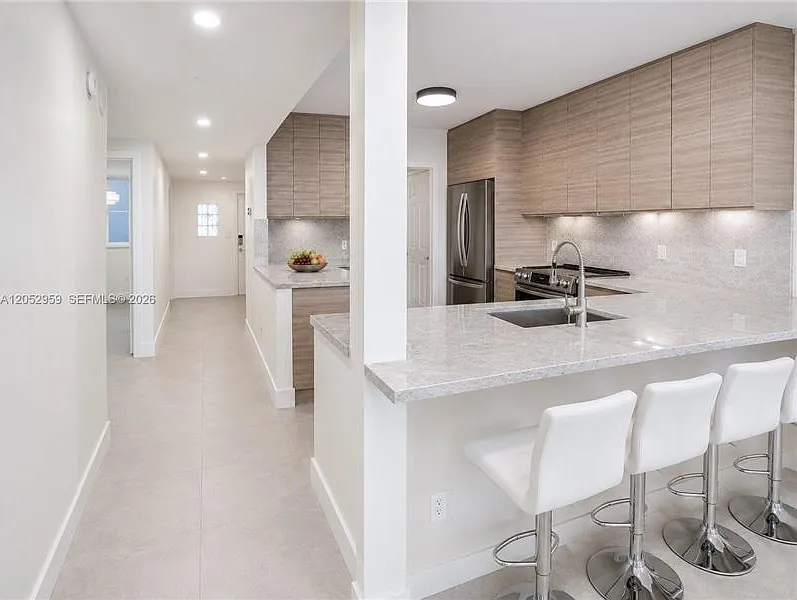 2 bed, $4,899 — Photo 3
