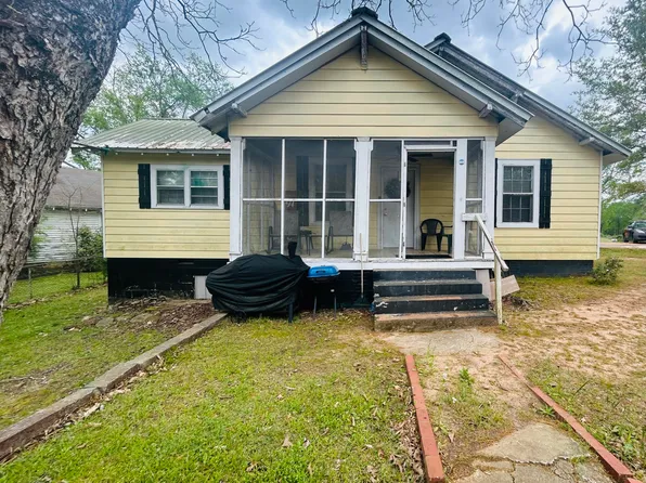 373 Main St, Dadeville, AL 36853