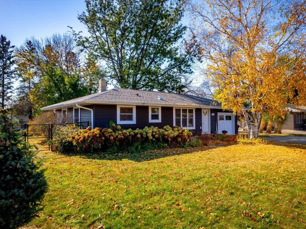 176 E Pomeroy St, River Falls, WI 54022