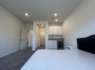 7494 Grazing Ln #3, Riverside, CA 92507