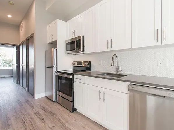 1805 N 6th St Floor 3, Philadelphia, PA 19122