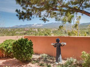 1078 Mansion Ridge Rd, Santa Fe, NM 87501