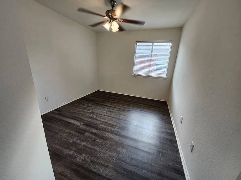 3229 Corrigan Ln — Photo 12