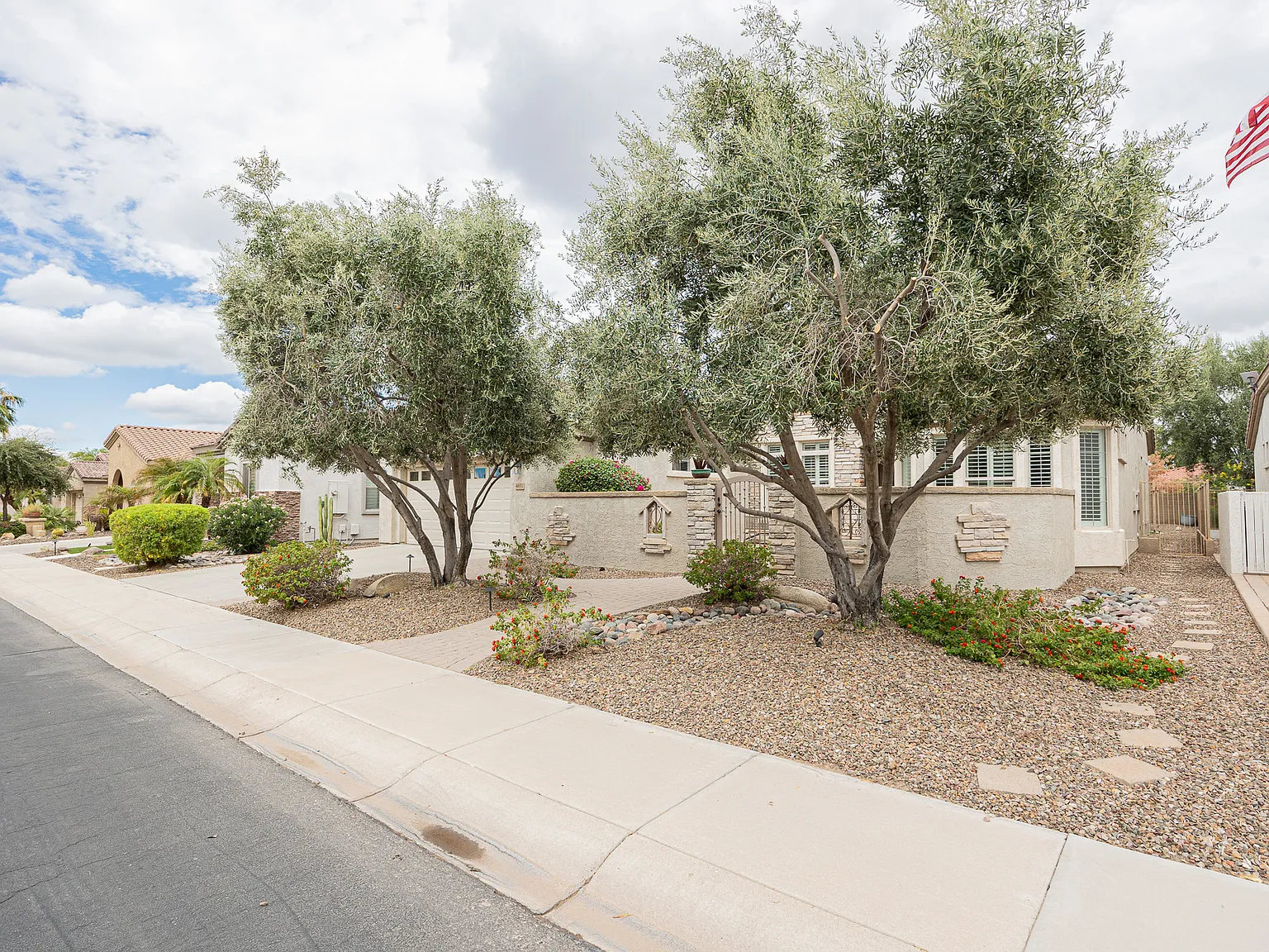 4652 E Donato Drive, Gilbert Az — Photo 3
