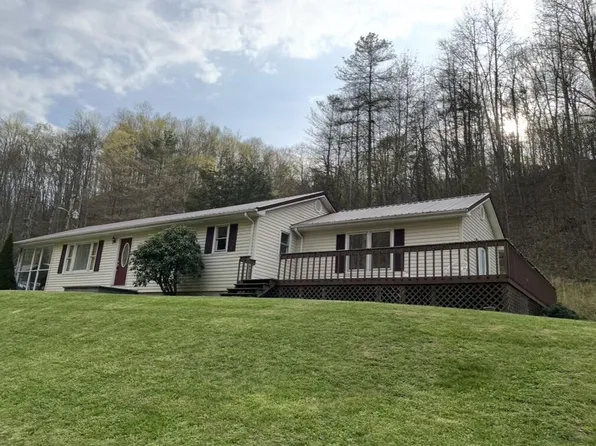 179 Walters Br, Williamsport, KY 41271