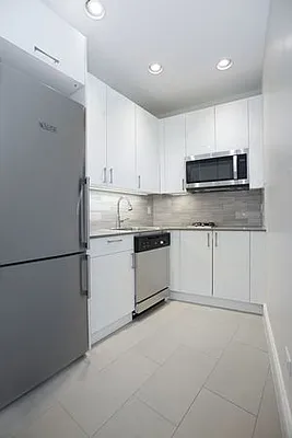 Rented by Torkian Group, LLC | media 17