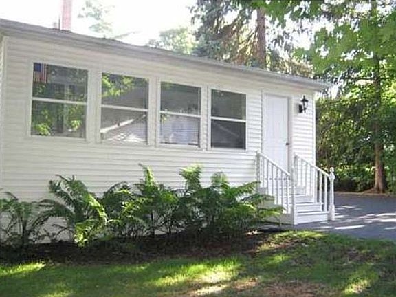 Back entrance/enclosed porch