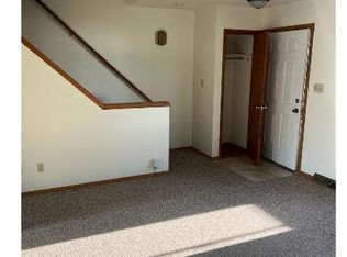 337 Dove St, Oshkosh, WI 54902