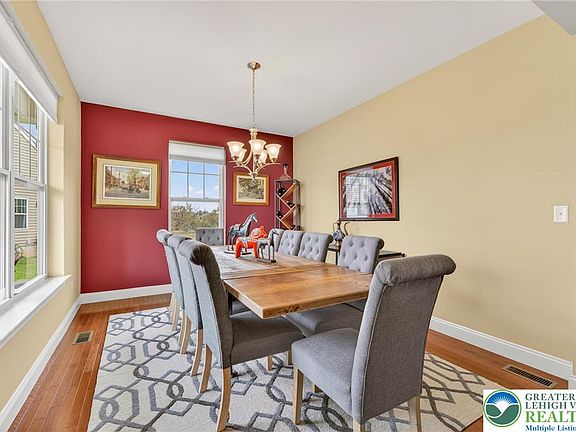 3rd image of 3525 Swabia Ct