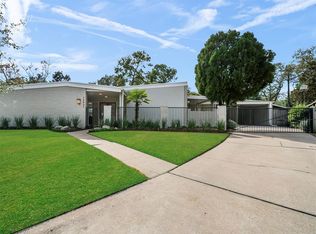 12431 Woodthorpe Ln, Houston, TX 77024