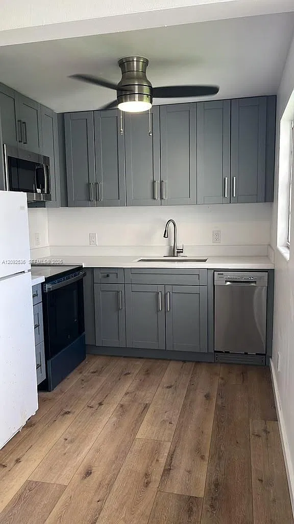 2 bed, 1.5 bath, 840 sqft, $1,975 — Photo 1