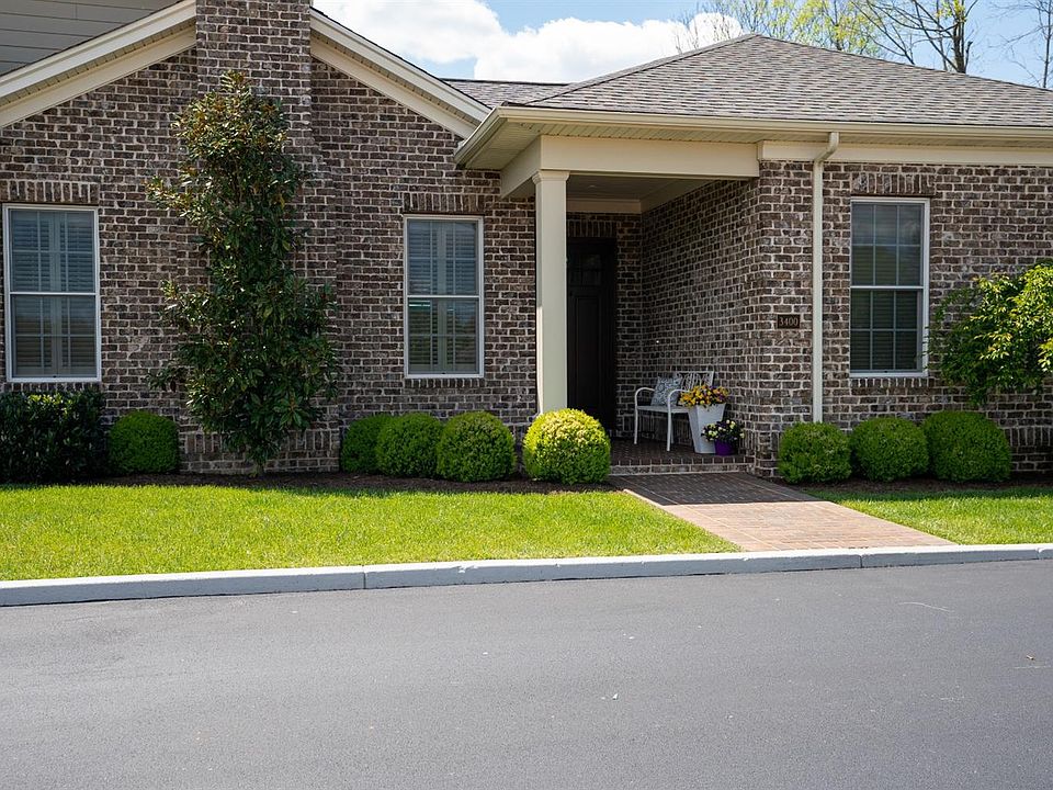 1st image of 3400 Country Club Dr