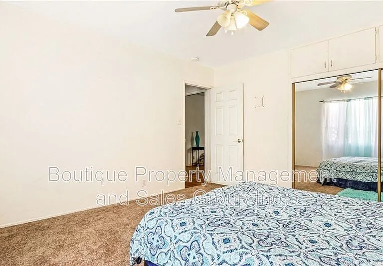 1023 E 1st St #5 — Photo 12