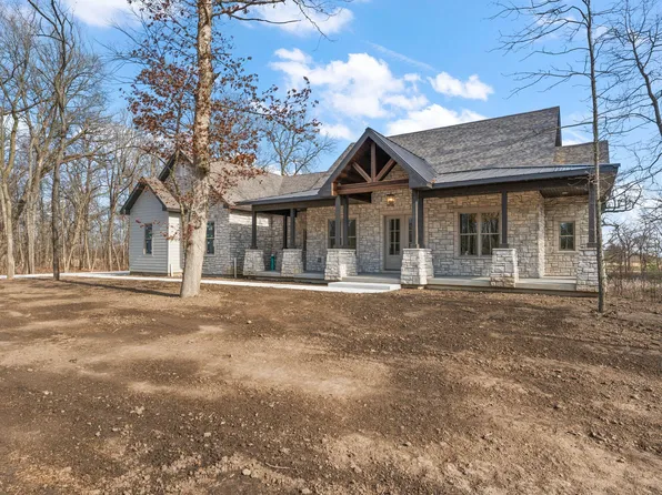 16669 Noble St, Lowell, IN 46356