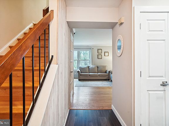 3rd image of 18823 Summer Oak Ct