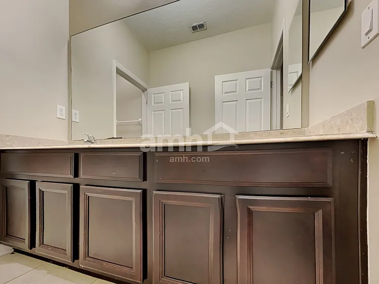 743 Sunny Stroll Dr — Photo 18