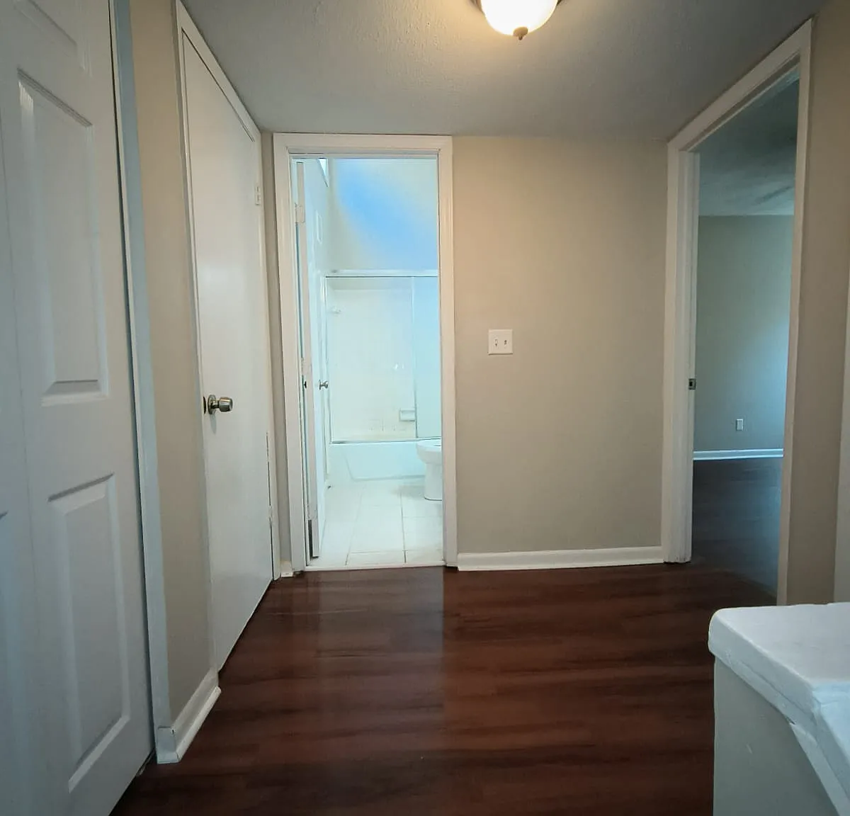 3 bed, 1350 sqft, $1,450 — Photo 4