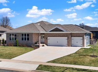 394 Bergamont Blvd, Oregon, WI 53575