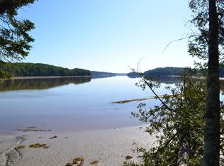 1 Foster Ln, Dennysville, ME 04628