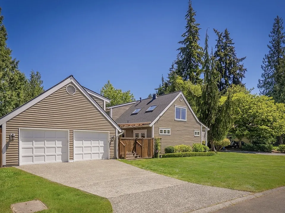 2825 165th Pl SE
