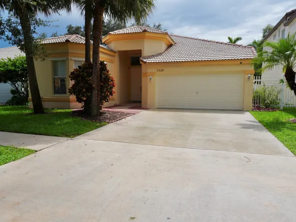 7228 Copperfield Cir, Lake Worth, FL 33467