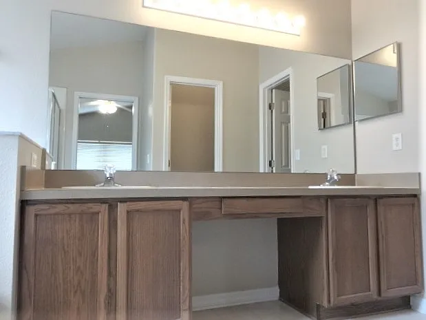 7964 Oakstone Ct — Photo 12