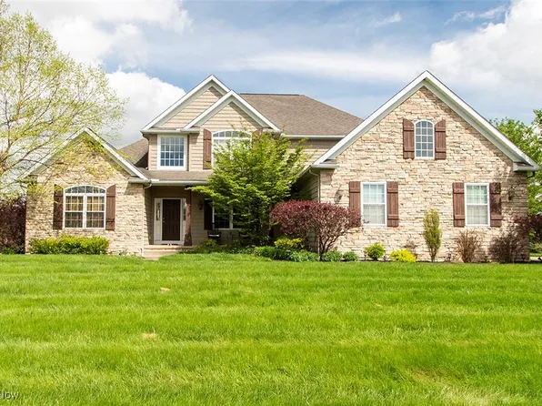 7279 Hunters Glen Ln, Seville, OH 44273