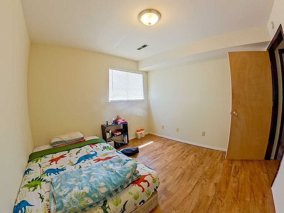 1019 Fremont St Apartment Rentals Manhattan, KS Zillow