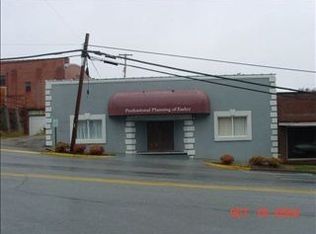 101 E 1st Ave, Easley, SC 29640