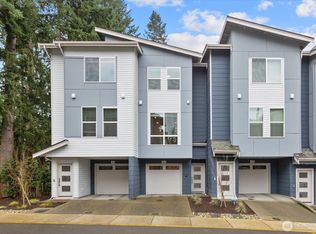 23413 Edmonds Way #A2, Edmonds, WA 98026